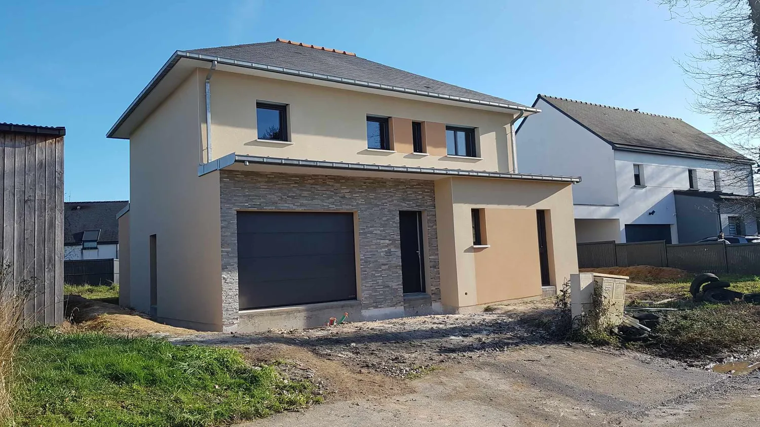 peintre en batiment montfort sur meu